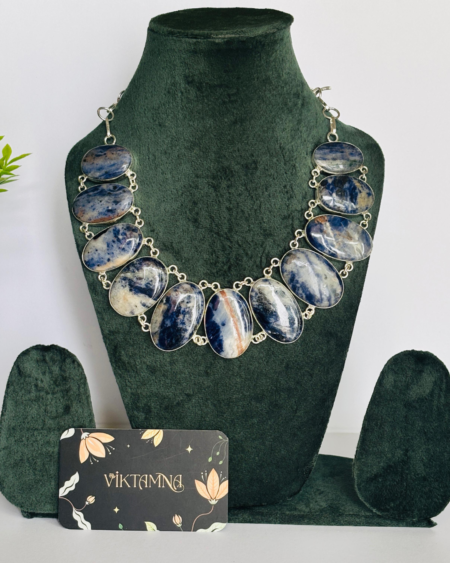 Ocean Muse – Elegance Carved in Stone By VIKTAMNA🌊💙