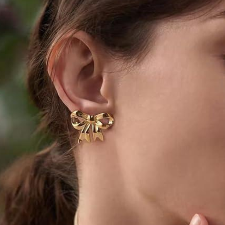 Aurelia Bow Earrings BY VIKTAMNA
