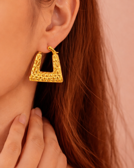 trapezoid earrings by VIKTAMNA
